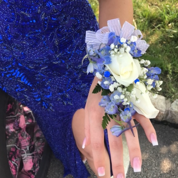 prom dress - Picture 4 of 4